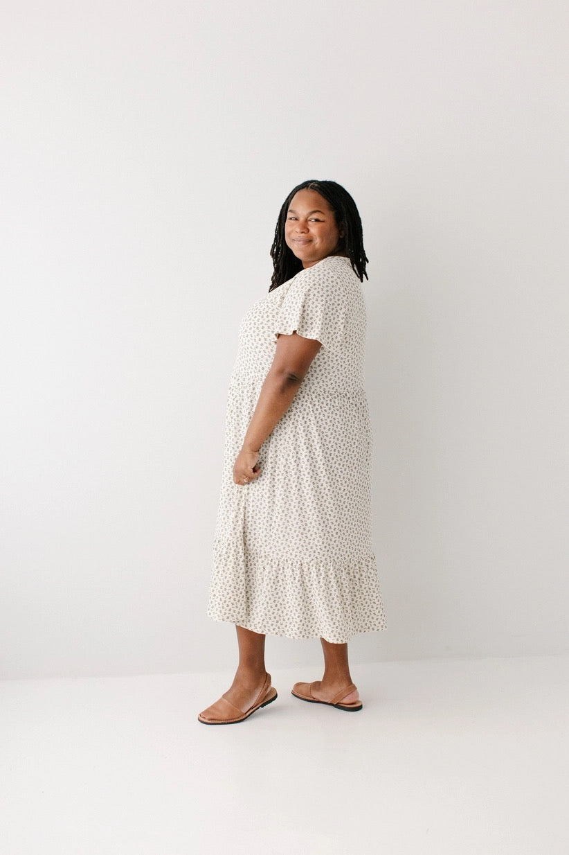 Ditsy Floral Ribbed Midi Dress